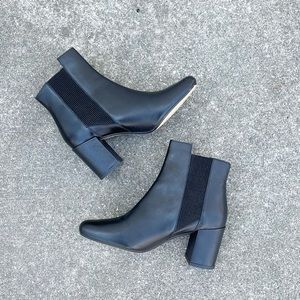 Zara woman black genuine leather heeled boots